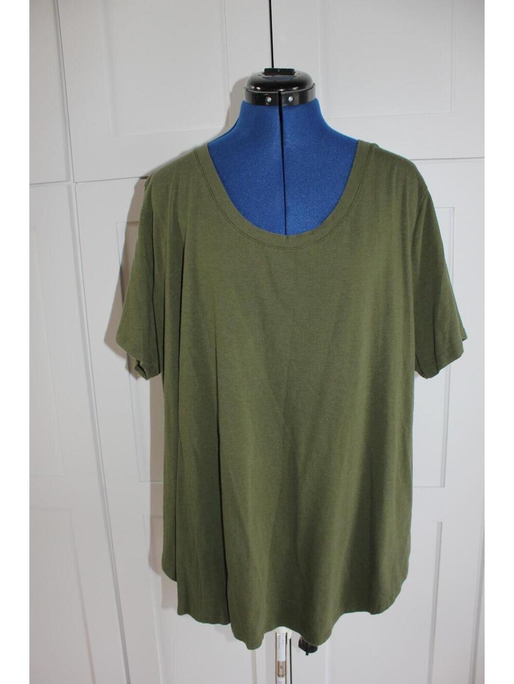 AVA & VIV  T-Shirt Women's Size 2X Green Short Sleeve Scoop Neck Cotton Modal